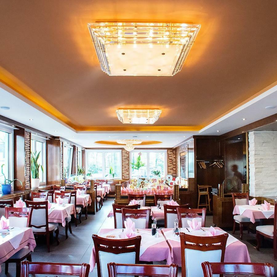 Gaststaette Lin Garden Hotel Untergruppenbach Exterior photo