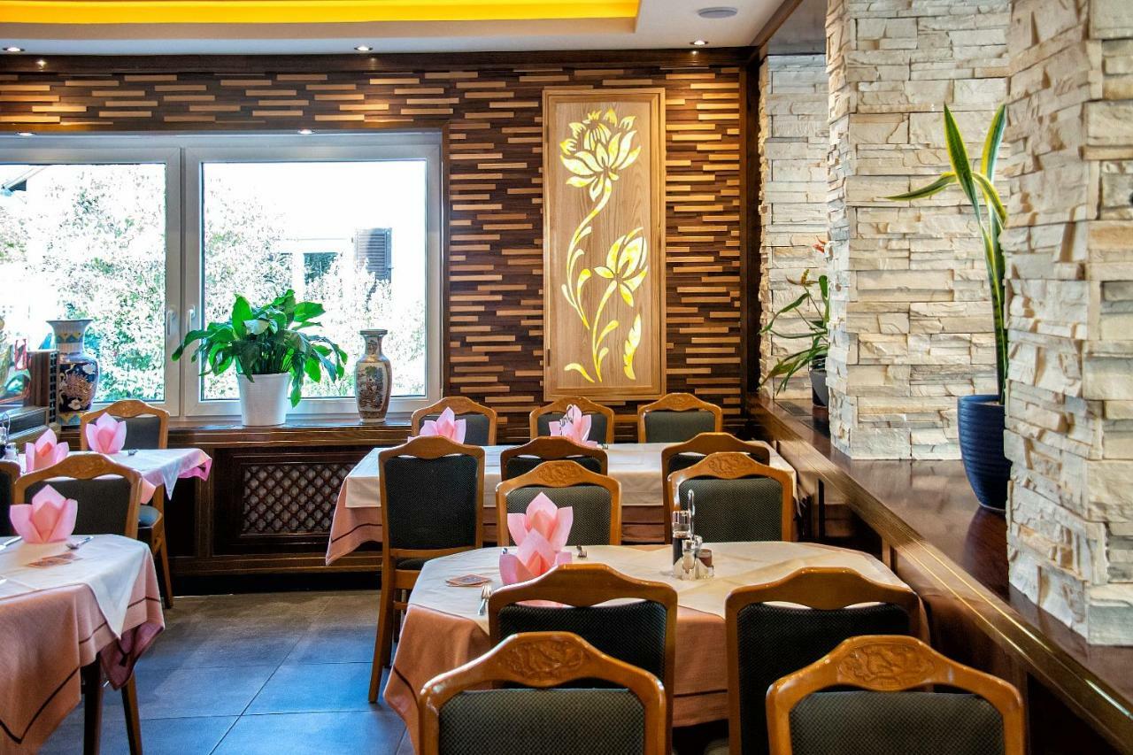 Gaststaette Lin Garden Hotel Untergruppenbach Exterior photo